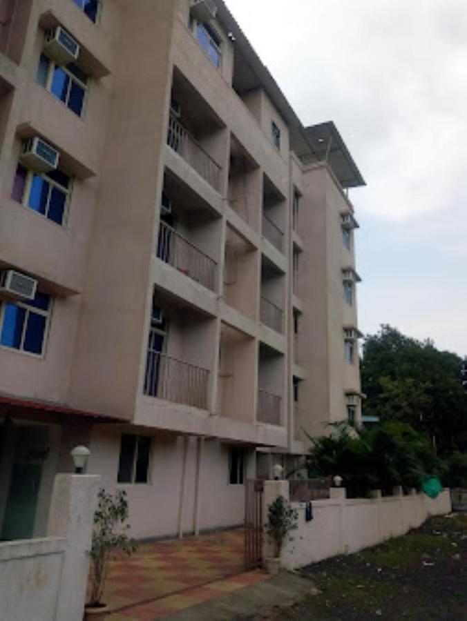 Janavi Resort 内拉尔 外观 照片